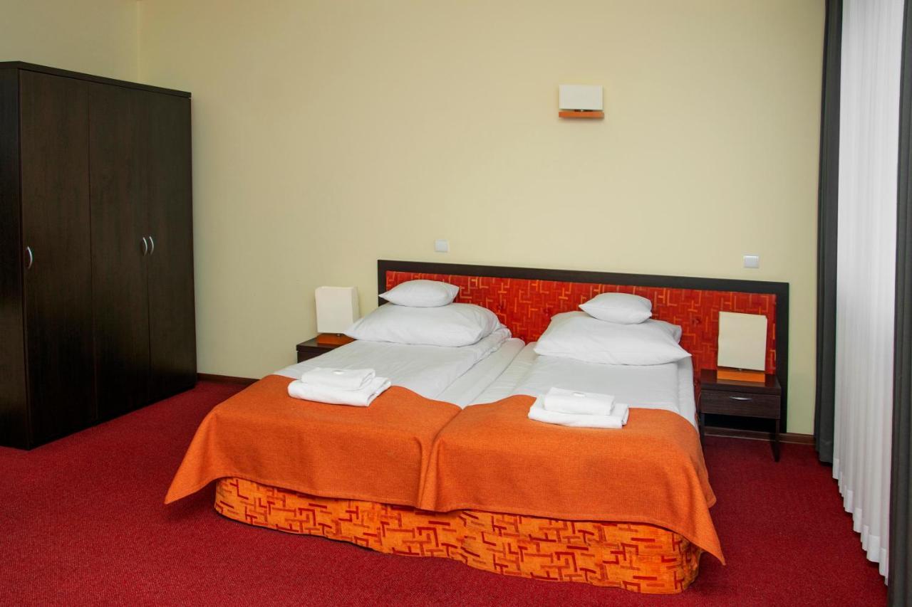 Bed and Breakfast Hyrny Закопане Экстерьер фото